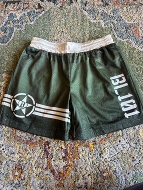 BASEBALL LIFESTYLE 101 FIELD GENERAL BOYS SHORTS IN SZ YL…EXCELLENT CONDITION!!!